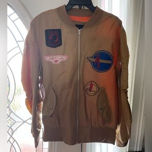 Bomber Jacket w patches